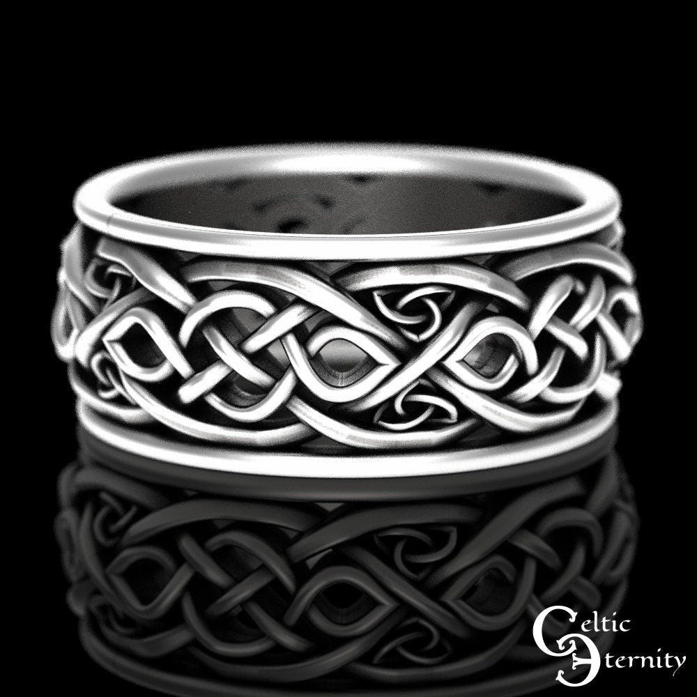 Mens Sterling Silver Claddagh Ring, Modern Claddagh Wedding Ring, Celtic Trinity Knot Silver Heart Ring, Irish Love Ring, Claddagh, 1687