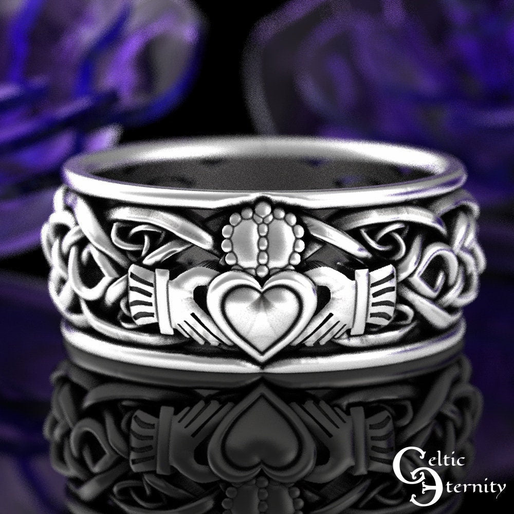 Mens Sterling Silver Claddagh Ring, Modern Claddagh Wedding Ring, Celtic Trinity Knot Silver Heart Ring, Irish Love Ring, Claddagh, 1687