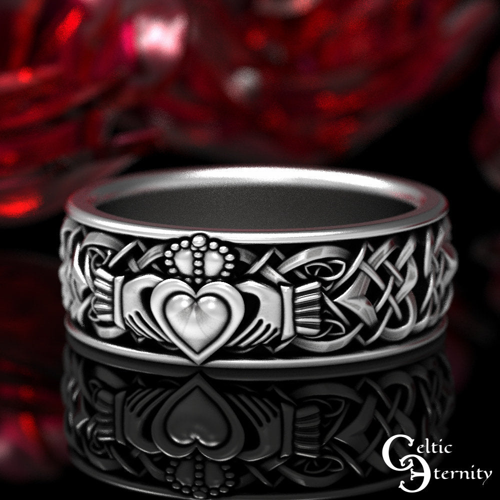 Sterling Silver Mens Claddagh Ring, Mens Claddagh Ring, Mans Irish Wedding Band, Silver Irish Heart Ring, Claddagh Wedding Ring, 1890