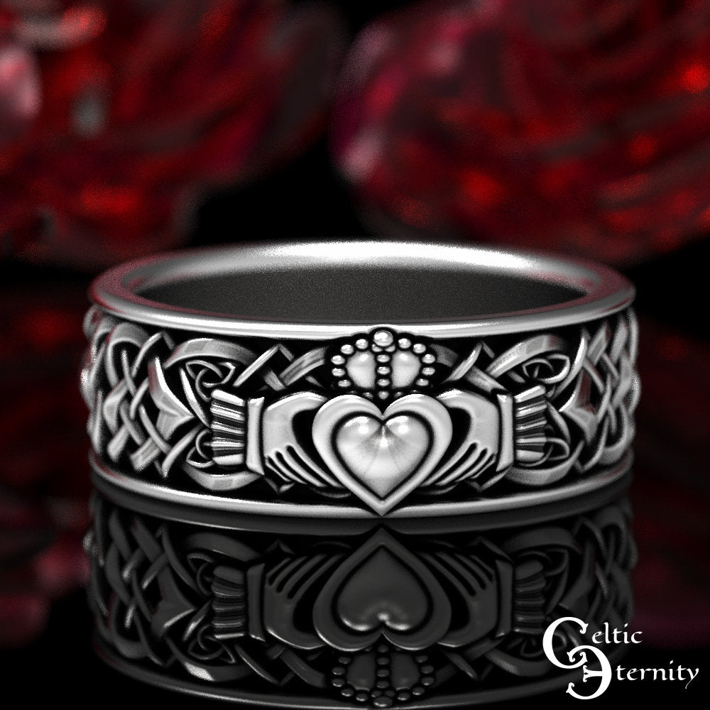 Sterling Silver Mens Claddagh Ring, Mens Claddagh Ring, Mans Irish Wedding Band, Silver Irish Heart Ring, Claddagh Wedding Ring, 1890