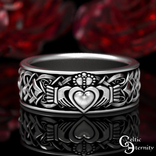 Sterling Silver Mens Claddagh Ring, Mens Claddagh Ring, Mans Irish Wedding Band, Silver Irish Heart Ring, Claddagh Wedding Ring, 1890