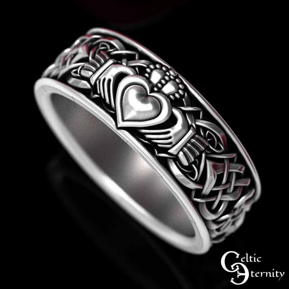 Sterling Silver Mens Claddagh Ring, Mens Claddagh Ring, Mans Irish Wedding Band, Silver Irish Heart Ring, Claddagh Wedding Ring, 1890