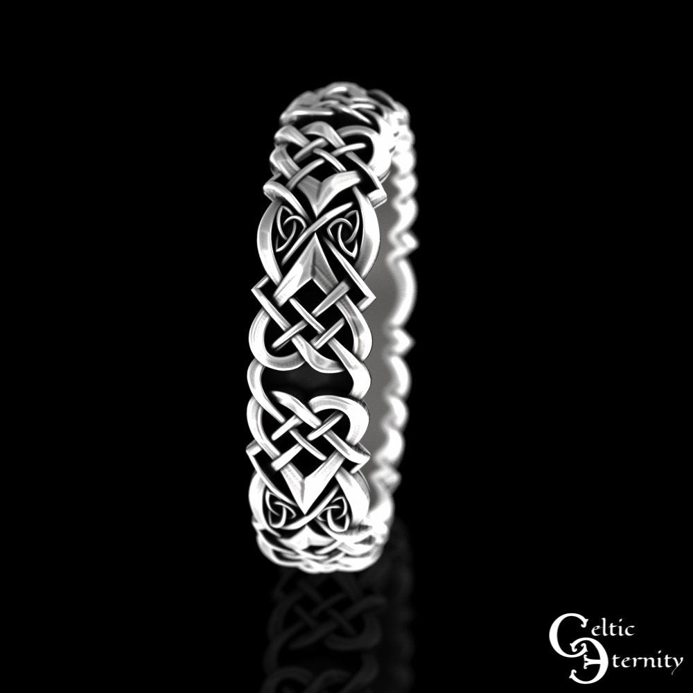 Sterling Celtic Heart Wedding Ring, Woman Celtic Ring, Love Knot Ring, Love Heart Ring, Heart Ring, Heart Wedding Band, 4013