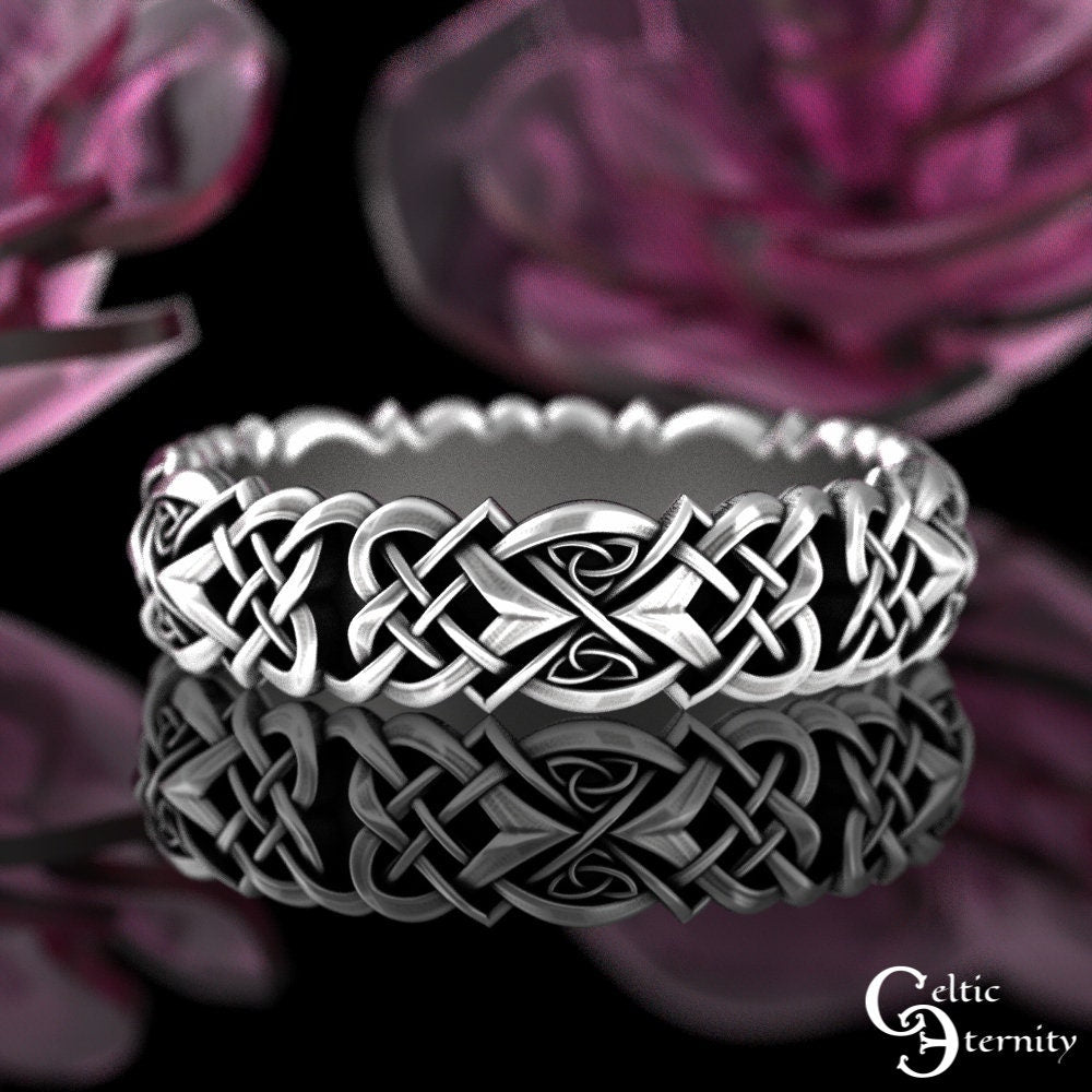 Sterling Celtic Heart Wedding Ring, Woman Celtic Ring, Love Knot Ring, Love Heart Ring, Heart Ring, Heart Wedding Band, 4013
