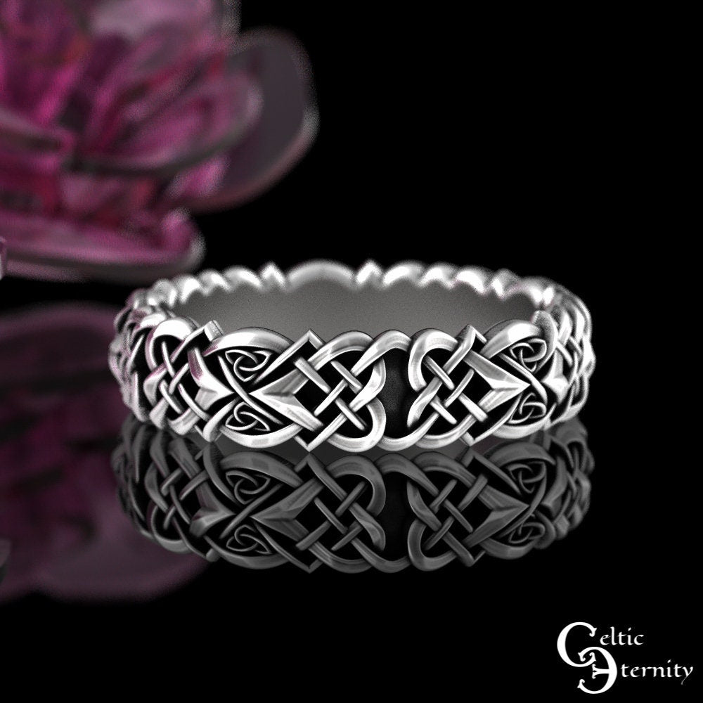 Sterling Celtic Heart Wedding Ring, Woman Celtic Ring, Love Knot Ring, Love Heart Ring, Heart Ring, Heart Wedding Band, 4013
